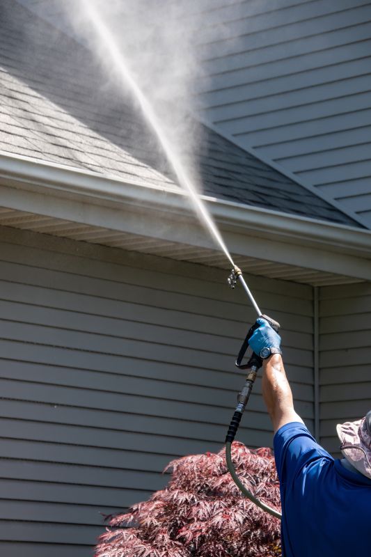 Strive Gutters Cleaning