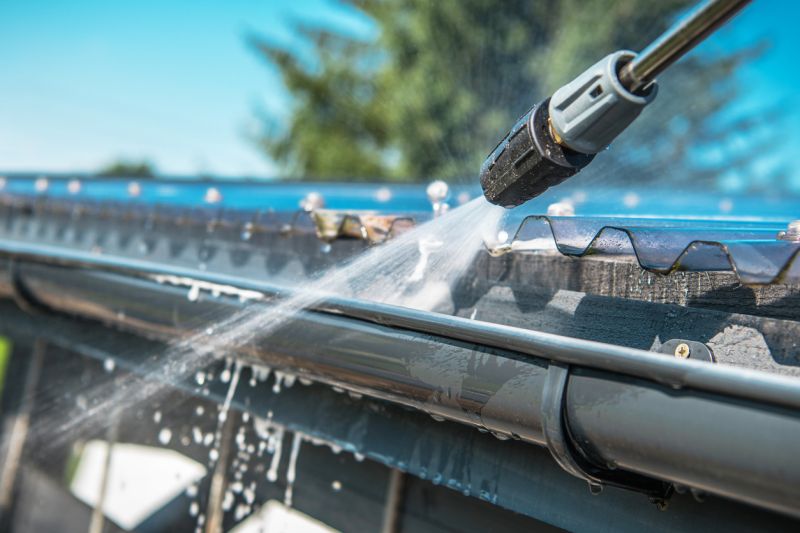Gutters Cleaning Cost — Cost of Gutters Cleaning